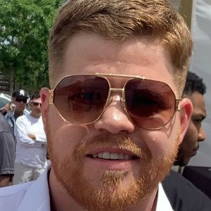 Meet your Posher, Seller